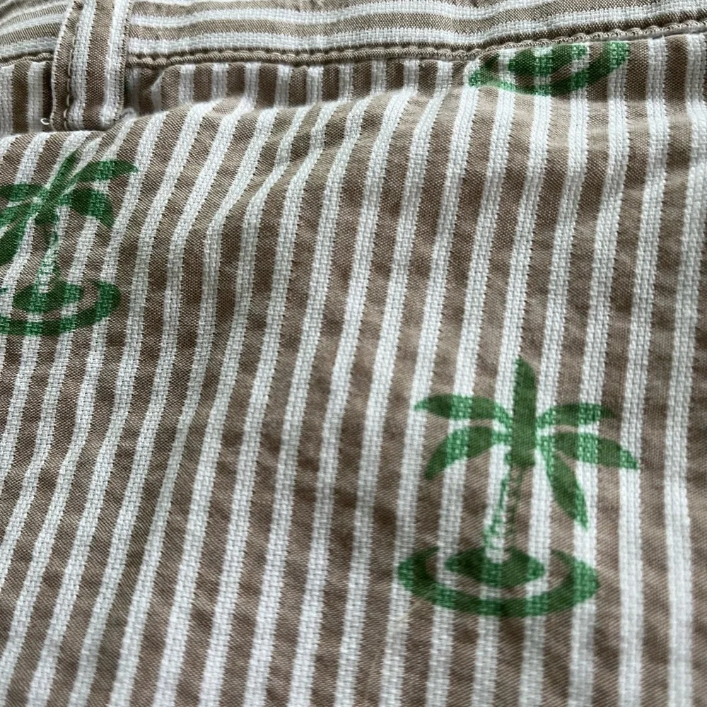 Vineyard Vines Linen Blend Club Shorts Brown White Striped Palm Trees Size 34 - Picture 3 of 10